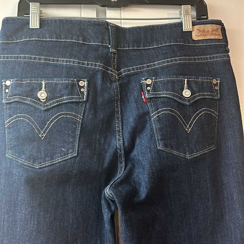 NWOT LEVI’S 526 SLENDER BOOT JEANS. Sz 31x30 Dark blue denim EXCELLENT CONDITION